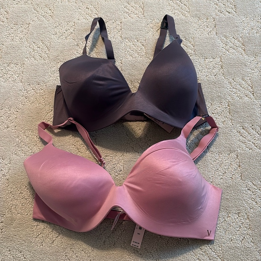 2 Victoria’s Secret bras NWT, 36D